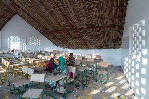 Ecole de Fass: Un bijou architectural avec des matériaux locaux by Toshiko Mori, Information Afrique Kirinapost