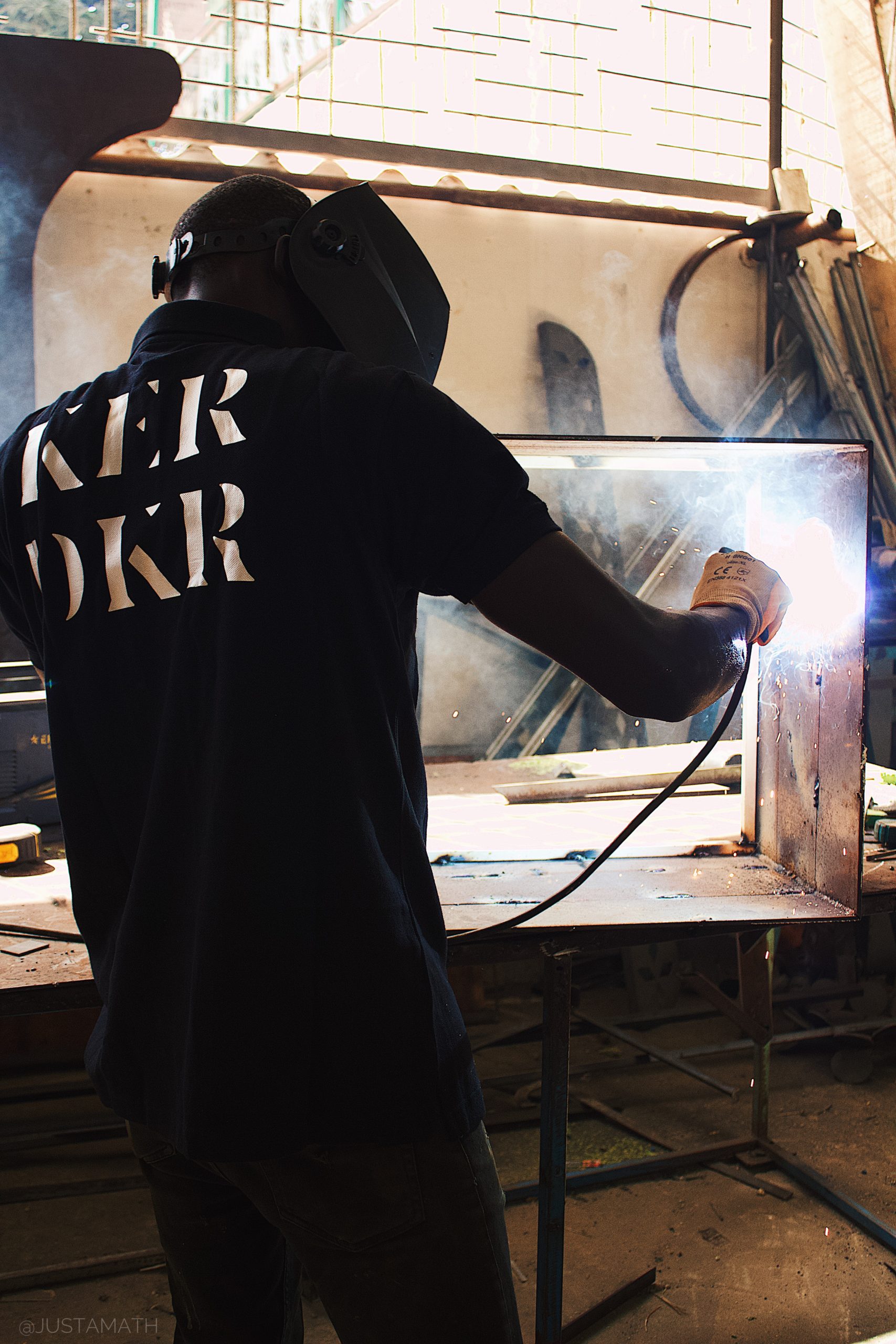 Kër Dkr au coeur du design mobilier • Information Afrique Kirinapost