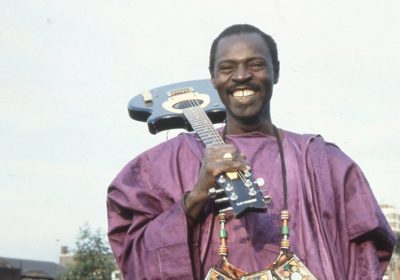 Le légendaire et souriant Ali Farka Touré, Information Afrique Kirinapost