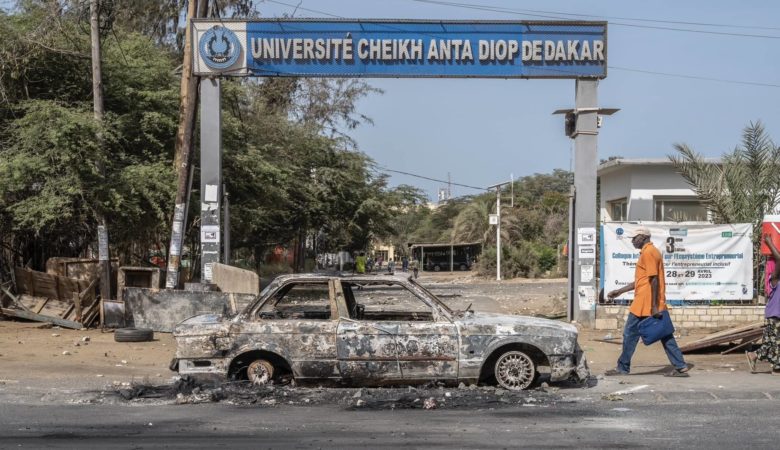 L’université de Dakar sacrifiée sur l’autel de l’agenda politique, Information Afrique Kirinapost