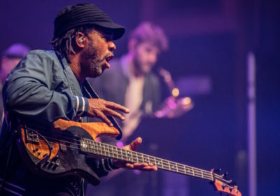 Victor Wooten: La musique comme solution aux problèmes du monde ?, Information Afrique Kirinapost