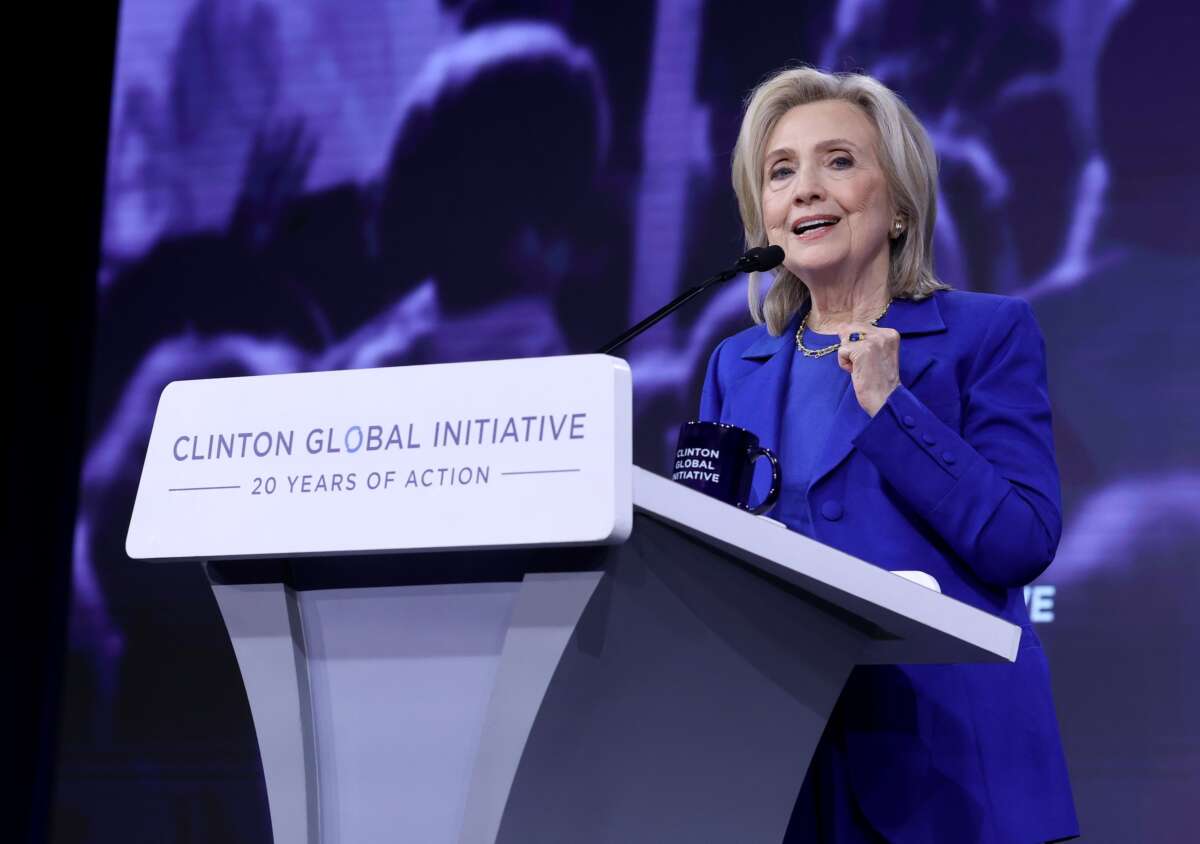 Pour Clinton, l’opposition des jeunes au génocide à Gaza est basée sur des « vidéos truquées », Information Afrique Kirinapost