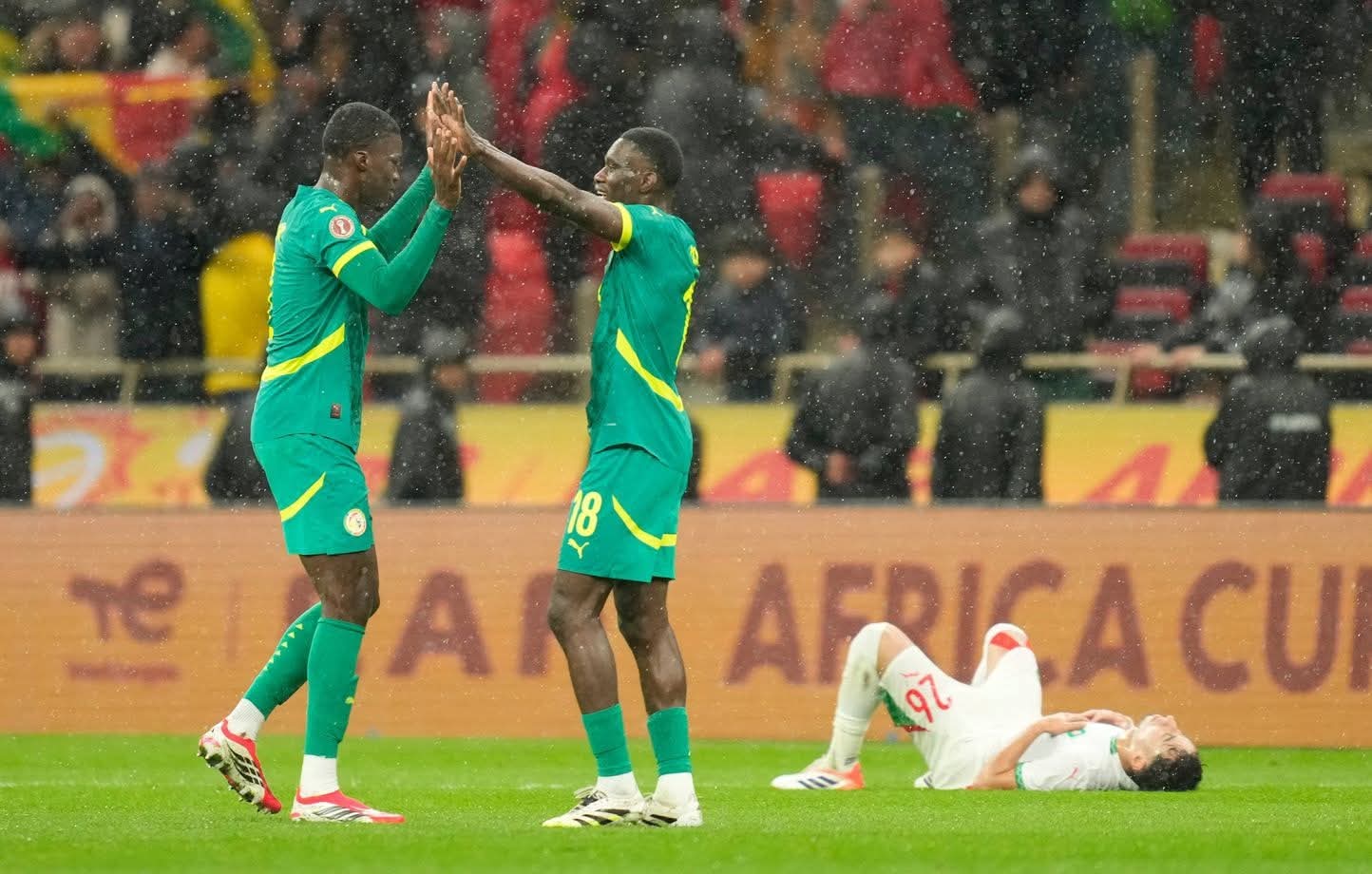 Il est beau le champion !, Information Afrique Kirinapost