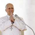 « LE PAPE LÉON XIV RECONNAÎT LE RÔLE DE L’ÉGLISE DANS LA TRAITE NÉGRIÈRE : C’EST DÉSORMAIS LE TEMPS DES RÉPARATIONS ! », Information Afrique Kirinapost