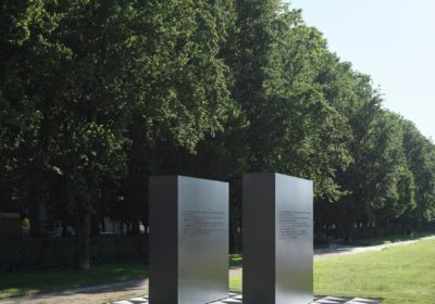 Une double stèle en mémoire aux victimes du génocide des Tutsi au Rwanda inaugurée à Paris, Information Afrique Kirinapost