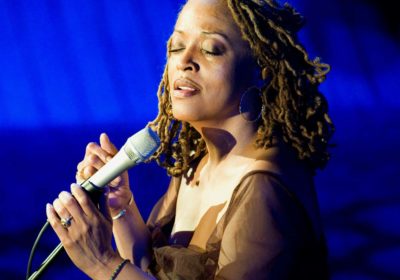 Cassandra Wilson, voix grave et profonde du jazz, s’est éteinte, Information Afrique Kirinapost