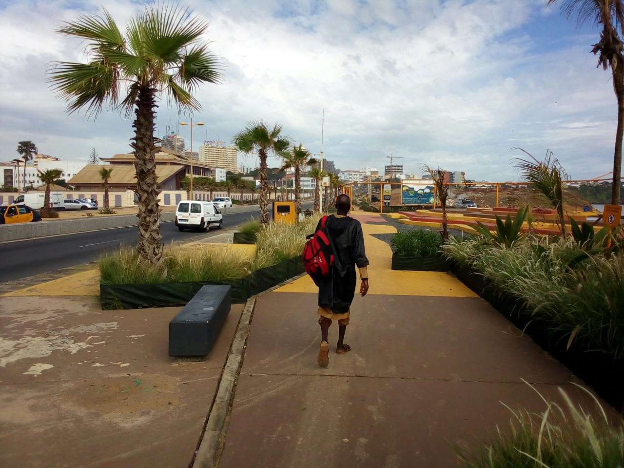 Pour une reétrocession à la ville de Dakar de la gestion et de l’entretien des espaces publics amenagés sur la Corniche Ouest , Information Afrique Kirinapost